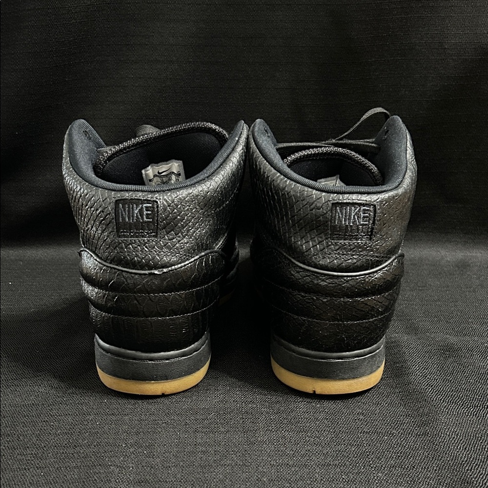 Nike Air Python Sneakers - image 2